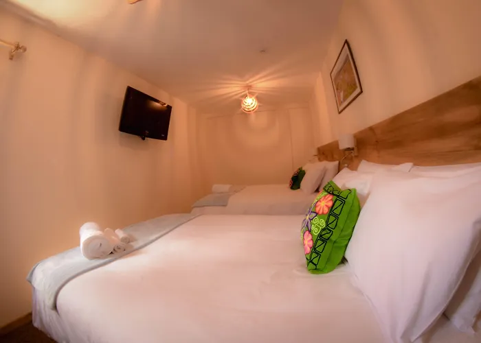 Cooper Boutique Hotel 3*