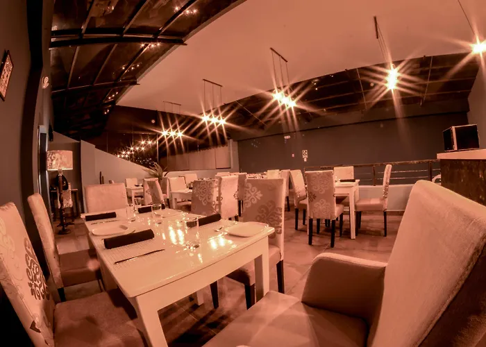 Cooper Boutique 3*